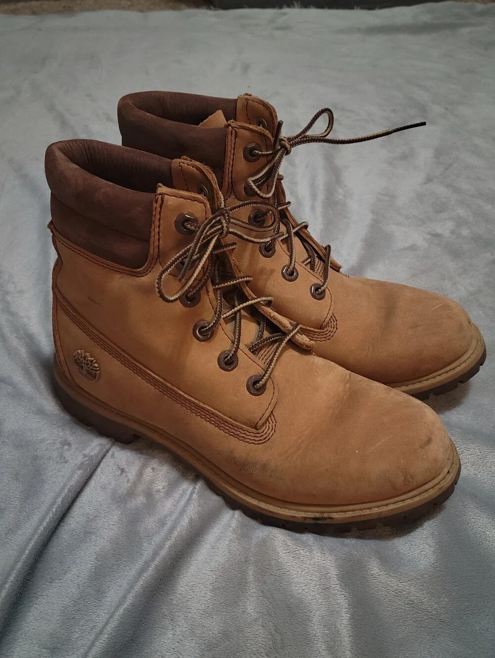 Classic Timbs - Picture 1 of 5